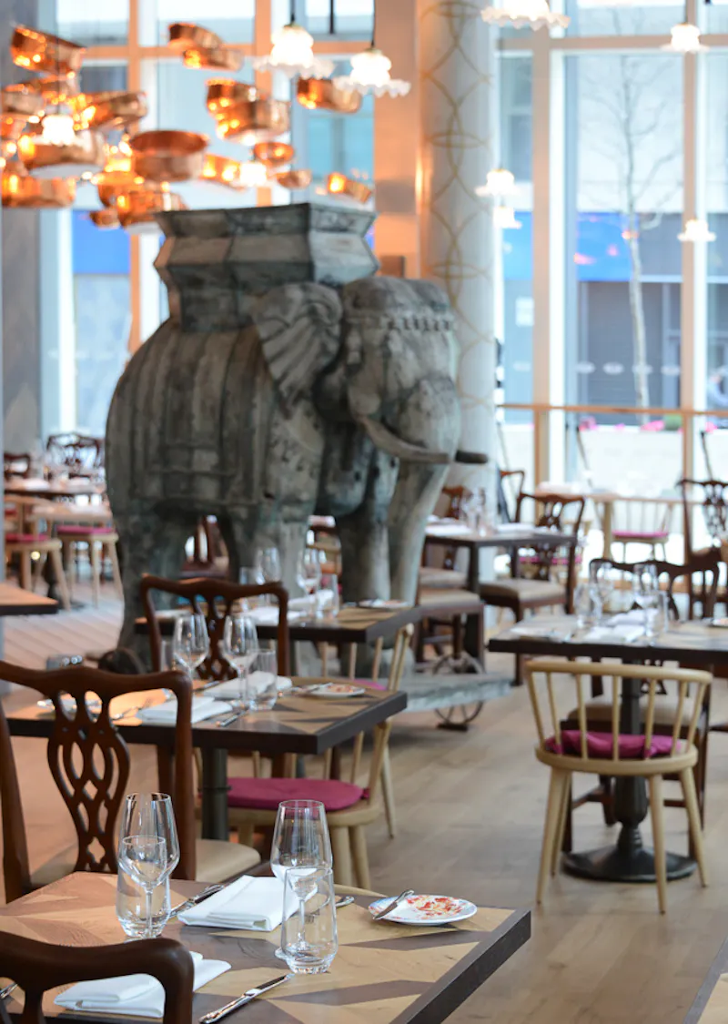 Canary Wharf vacant restaurant, R878 (photo 8)