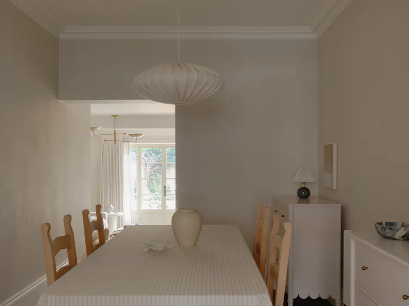 Dining room at Neutral Bedford Park Terrace, B2076 (photo 4)