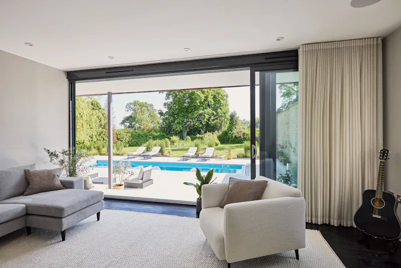 Stunning Pool House Ockley, D2820 (photo 13)