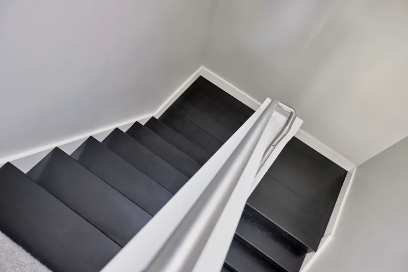 Staircase at Stunning Pool House Ockley, D2820 (photo 20)