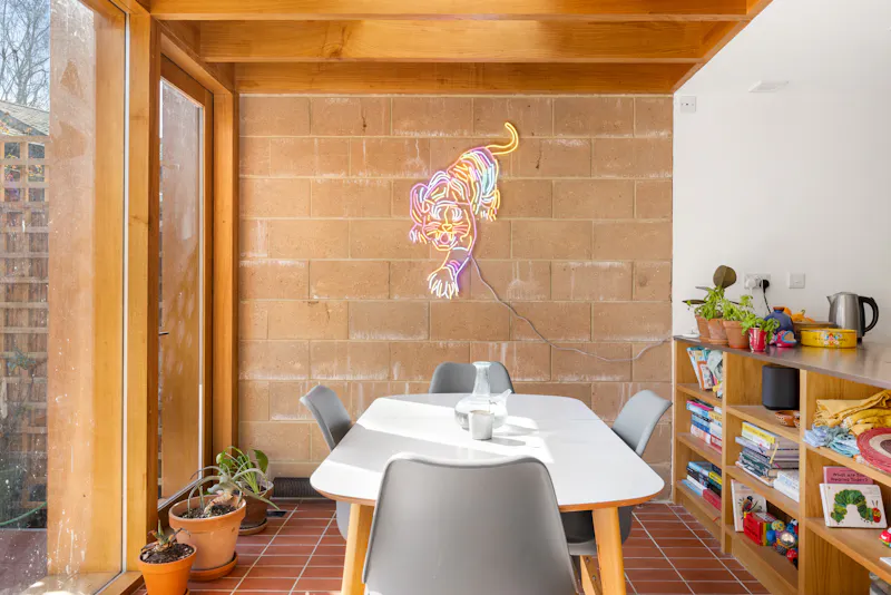 Earthy modern Hackney home, D2819 (photo 9)