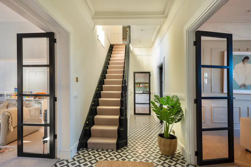 Entrance hall at Honor Oak Victorian villa, B1960 (photo 2)