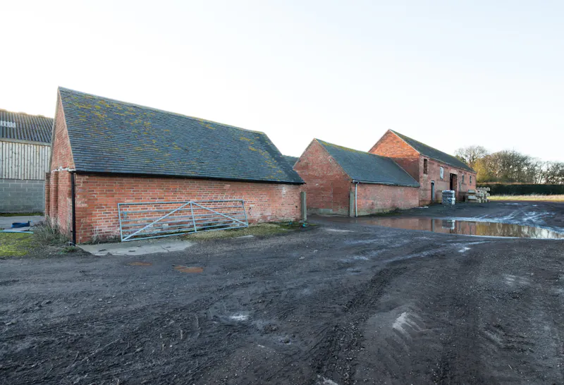Stable / Outbuildings at Vast Warwickshire Estate, A1655 (photo 31)
