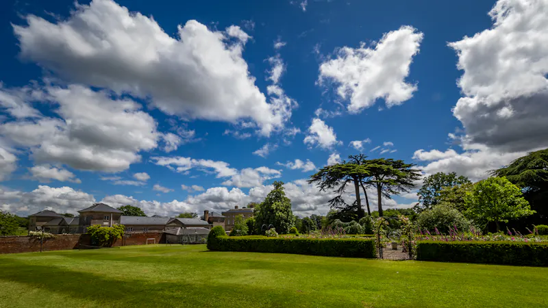 Vast Warwickshire Estate, A1655 (photo 8)