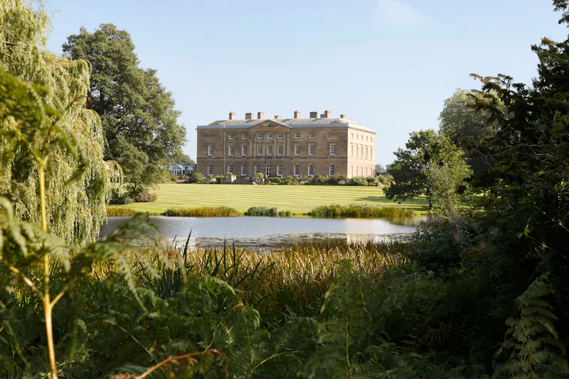 Vast Warwickshire Estate, A1655 (photo 4)