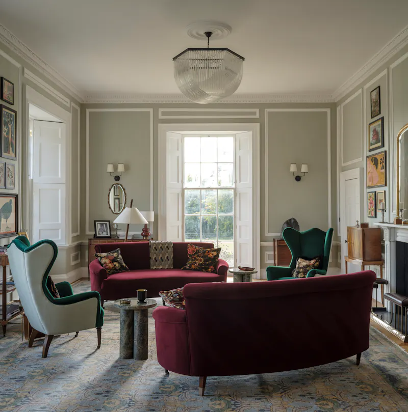 Sitting room at Classic Georgian house in Ware, A1403 (photo 2)
