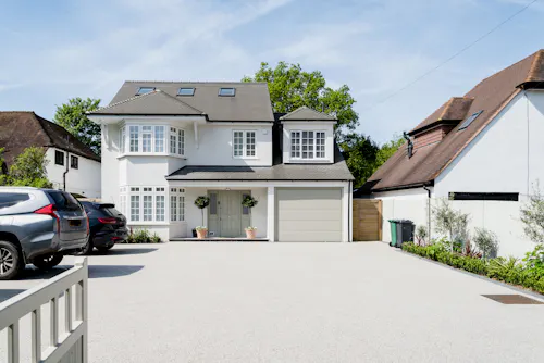 Serene 1930s Surrey home, D2846