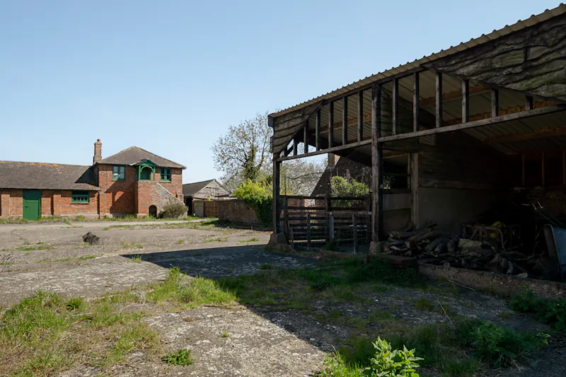 Grade II listed Chiltern Manor, A1651 (photo 82)