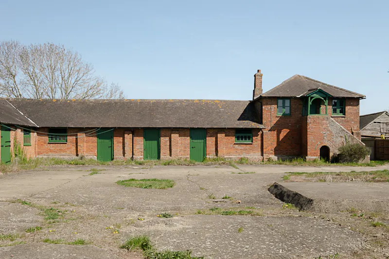 Stable / Outbuildings at Grade II listed Chiltern Manor, A1651 (photo 83)