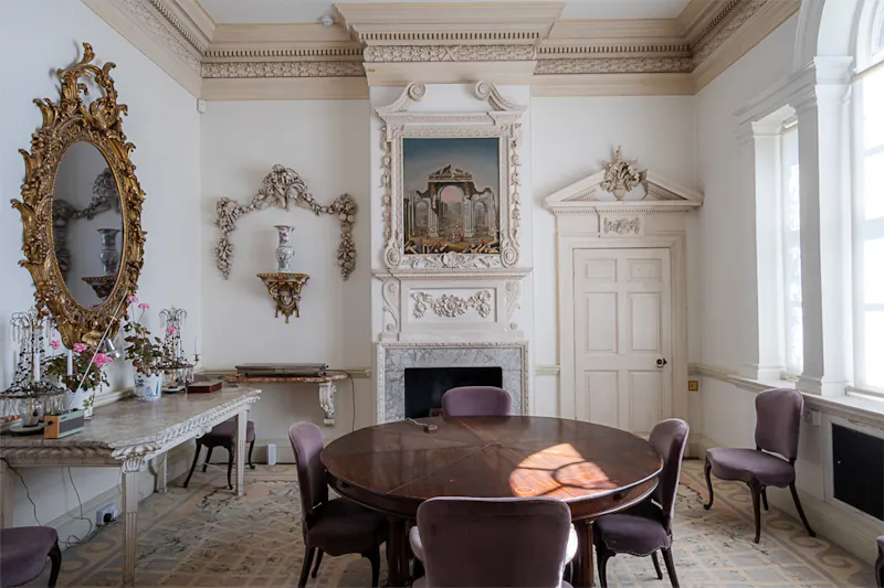 Dining room at Grade II listed Chiltern Manor, A1651 (photo 15)