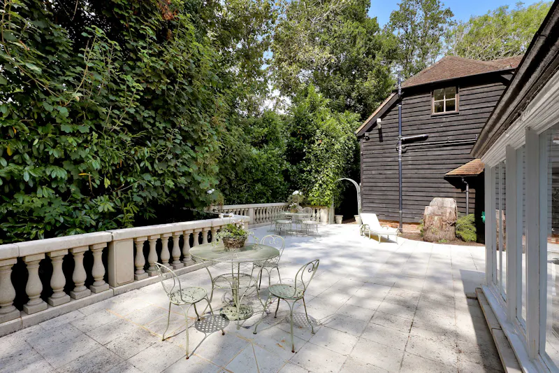 Terrace/Patio at Stunning Georgian old mill, A1680 (photo 14)