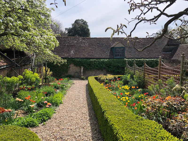 Elizabethan Maidstone manor, M11 (photo 95)