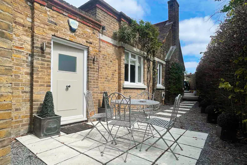 Terrace/Patio at Barons Court Gallery Home, D2384 (photo 43)