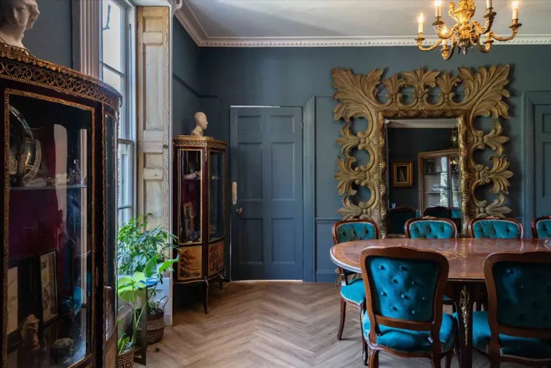 Stunning period Addington Manor, A1656 (photo 21)