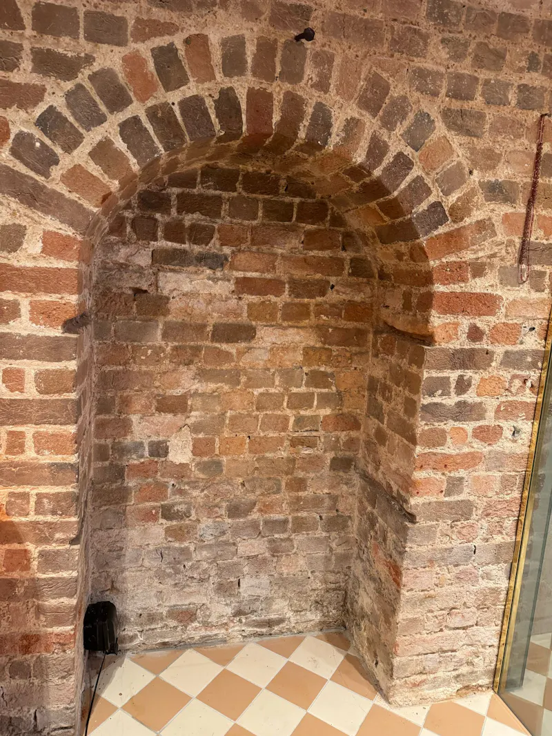 Stunning period Addington Manor, A1656 (photo 57)
