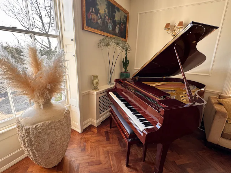 Piano at Stunning period Addington Manor, A1656 (photo 13)