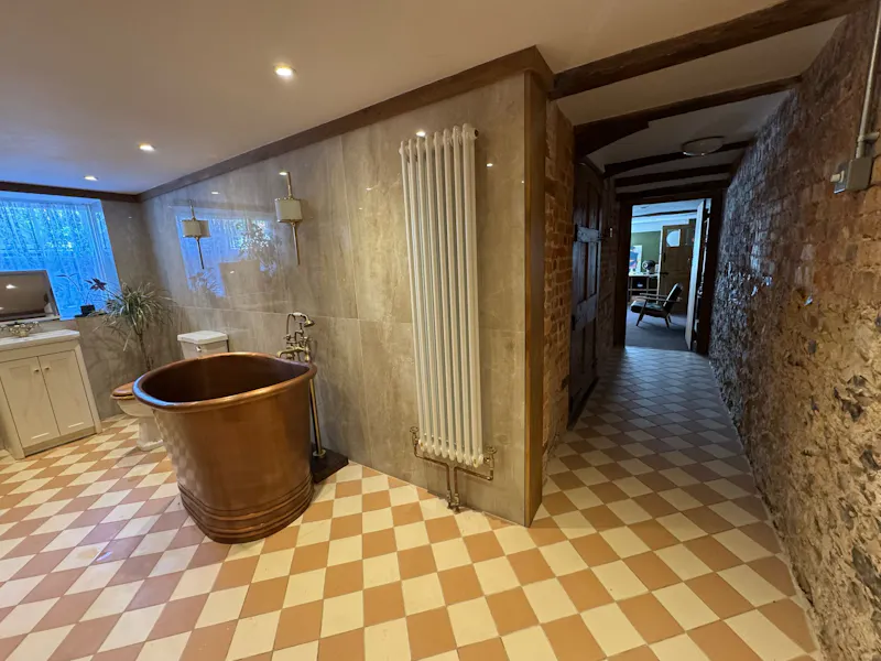Floor - tiled at Stunning period Addington Manor, A1656 (photo 52)