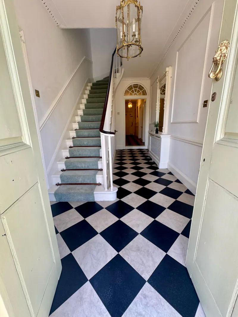 Stunning period Addington Manor, A1656 (photo 4)