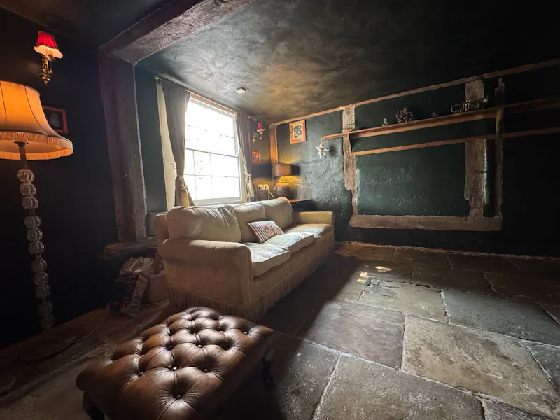 Stunning period Addington Manor, A1656 (photo 32)