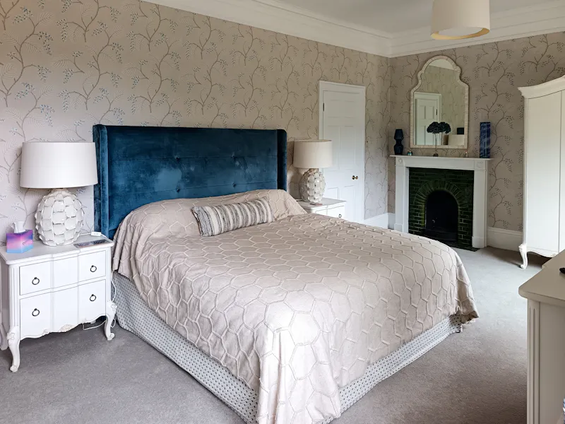 Bedroom at Grade II Picturesque Manor, A1657 (photo 36)
