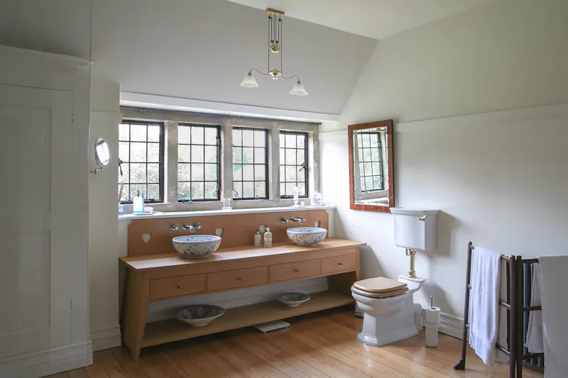 Shackleford Voysey manor, E540 (photo 64)