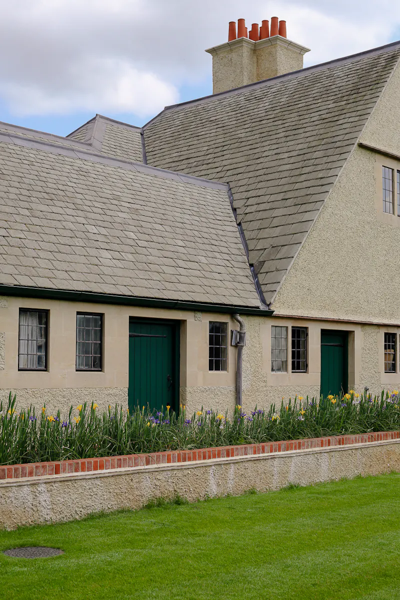 Shackleford Voysey manor, E540 (photo 102)