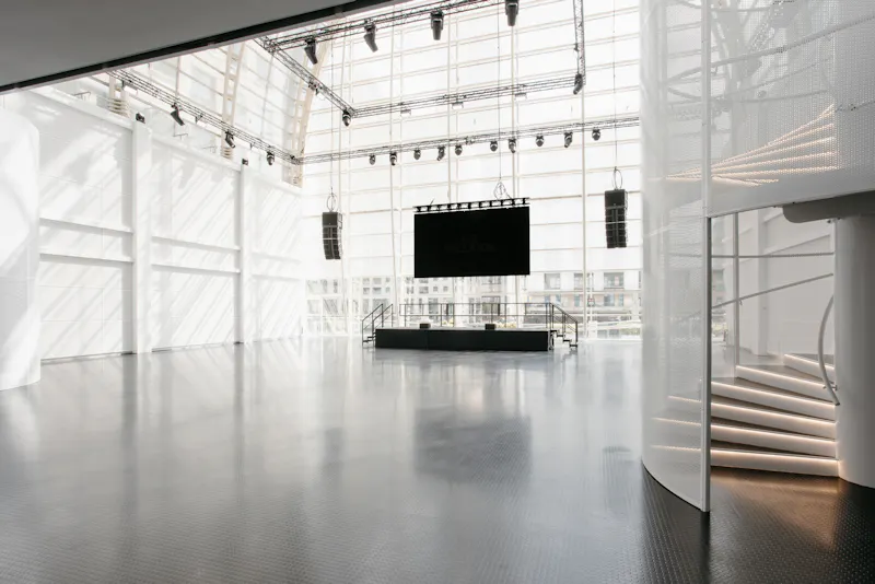 Canary Wharf Event Space, N534 (photo 3)