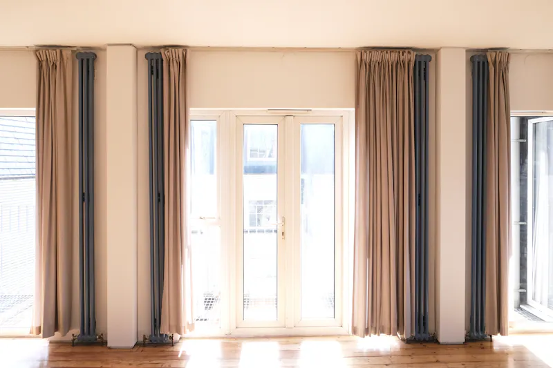 French doors at Shoreditch Rooftop Penthouse, F1257 (photo 7)