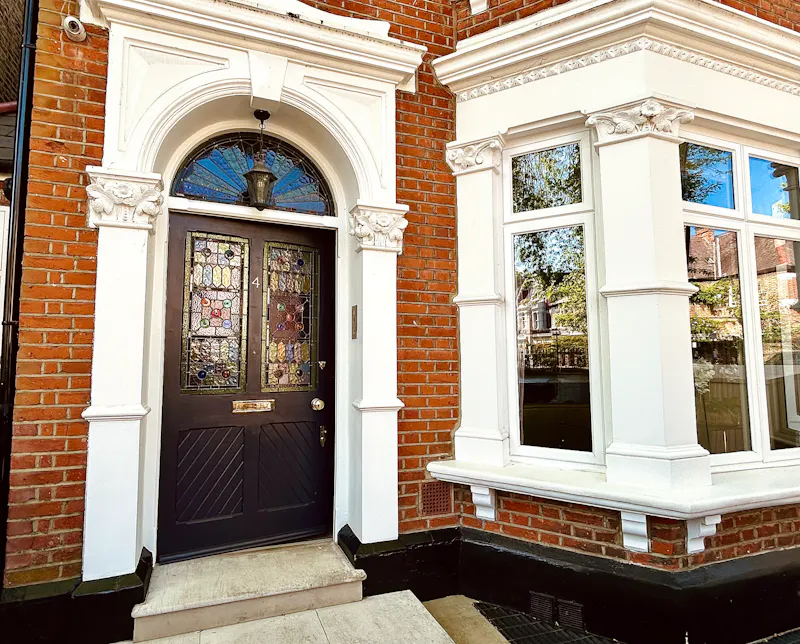 Luxury Chiswick home, B2081 (photo 42)