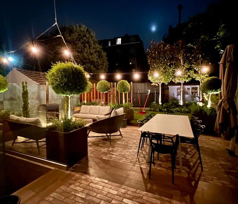 Luxury Chiswick home, B2081 (photo 41)