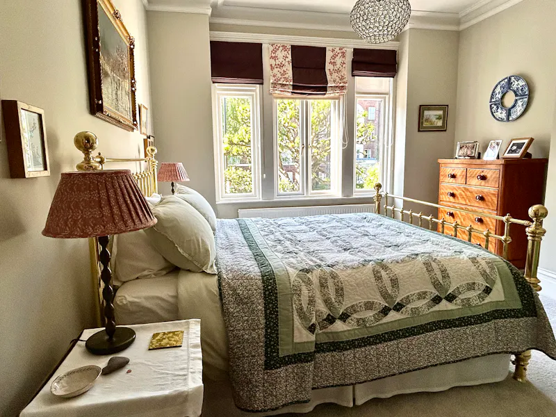 Bedroom at Luxury Chiswick home, B2081 (photo 29)