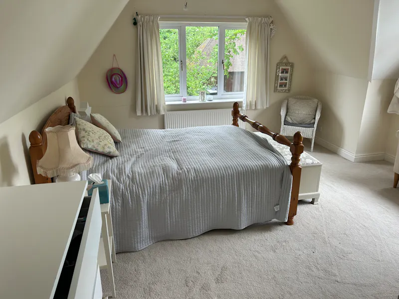 Bedroom at 1920s Coach House in Tring , B2083 (photo 48)