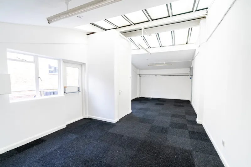 Office at Iconic Brick Lane brewery, N266 (photo 22)