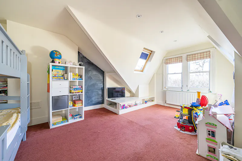Large Brixton Victorian Terrace, B2082 (photo 19)