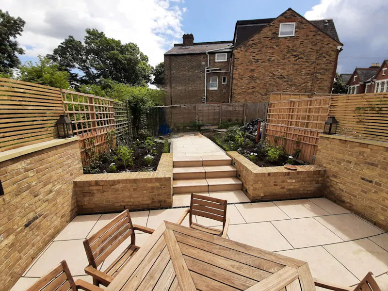 Garden at Large Brixton Victorian Terrace, B2082 (photo 24)