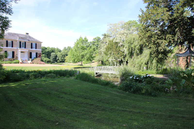 Canterbury farm with fairground, A1546 (photo 42)