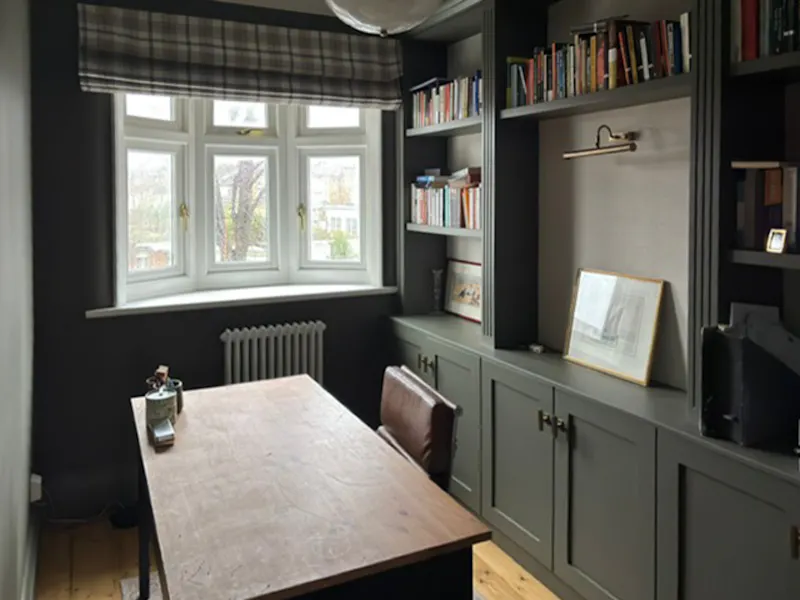 Study at Winchmore Hill 1930's Semi, D2821 (photo 18)