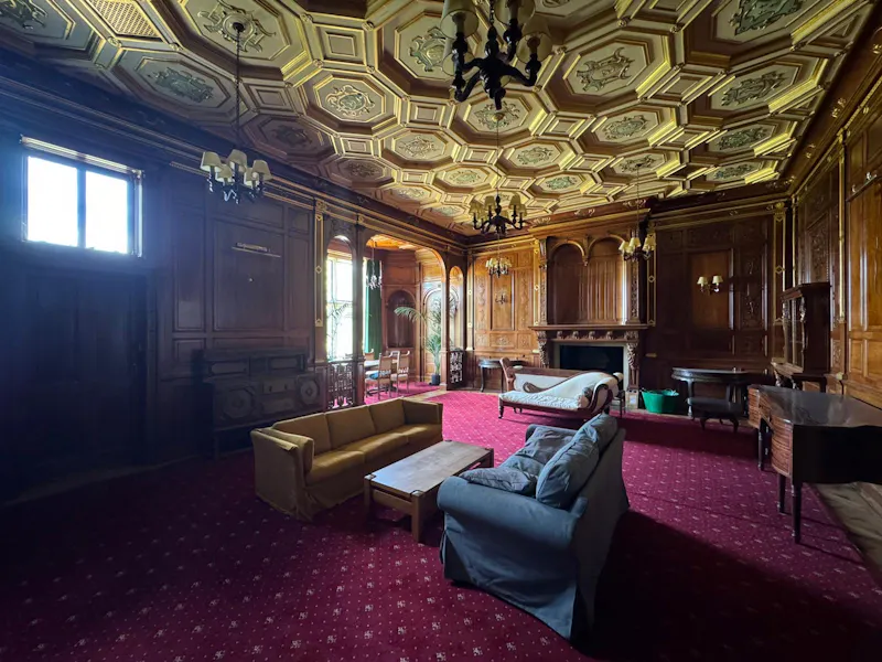 Country manor in Camberley, B1791 (photo 3)