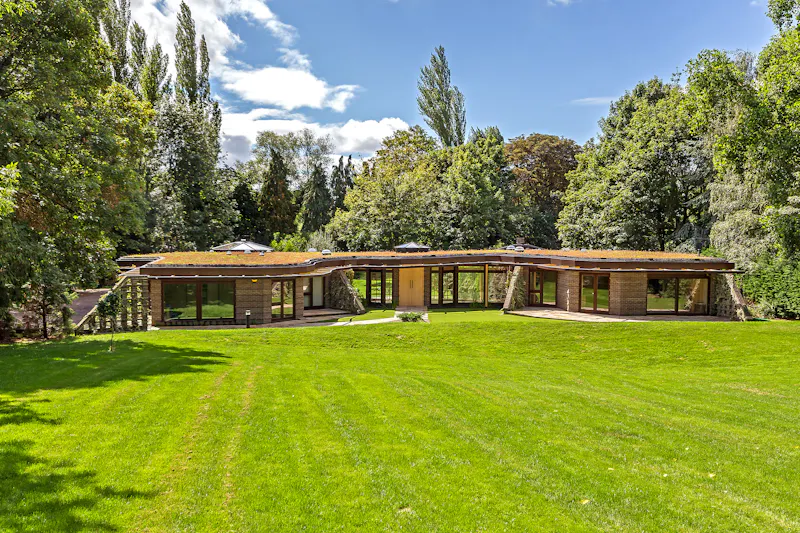 Unique St Albans modern house, K511 (photo 85)