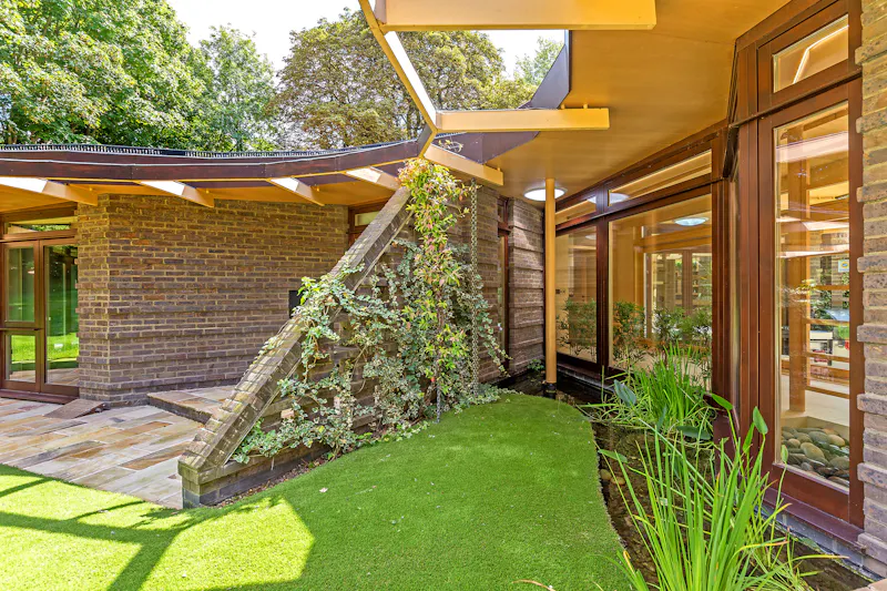 Unique St Albans modern house, K511 (photo 86)