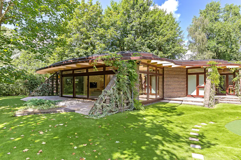 Unique St Albans modern house, K511 (photo 102)