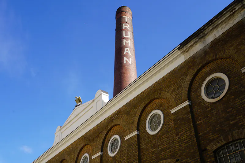 Iconic Brick Lane brewery, N266 (photo 41)