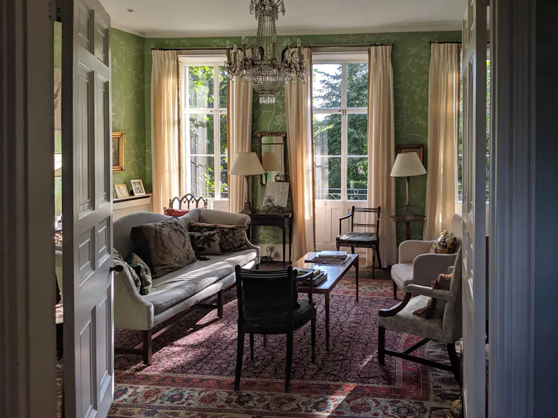 Living Room at Elegant Camberwell townhouse, A1445 (photo 9)