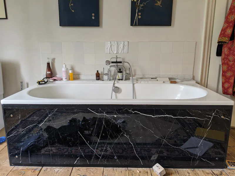 Bathroom at Elegant Camberwell townhouse, A1445 (photo 18)