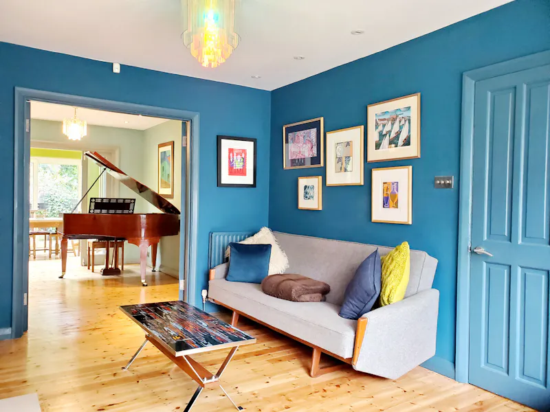 Quaint Crystal Palace home , D2534 (photo 6)