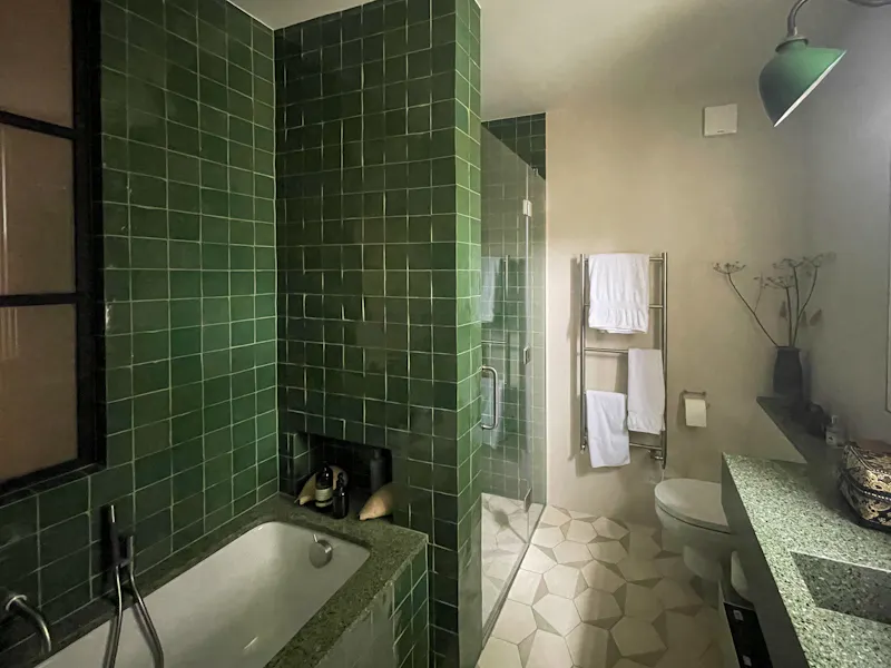 Bathroom at Chiswick Renovated Family Home, B1114 (photo 23)