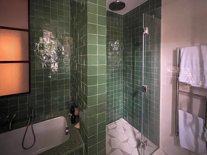 Shower at Chiswick Renovated Family Home, B1114 (photo 24)