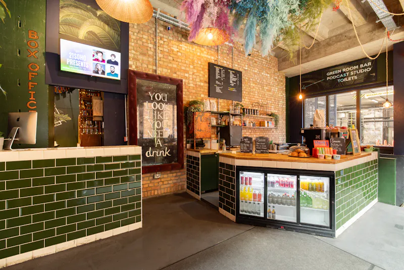 Bar at Soho venue & bar, R885 (photo 2)