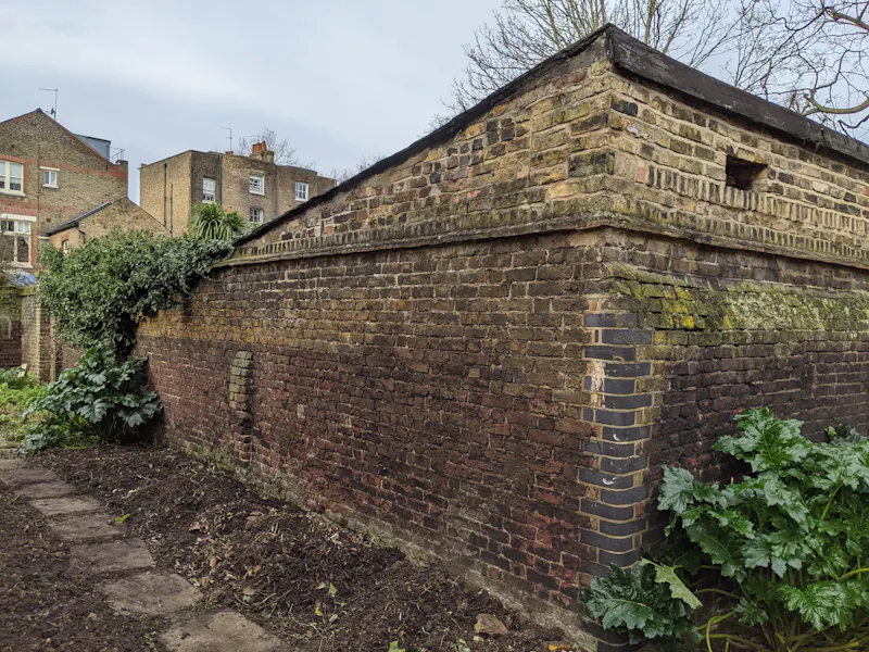 Hidden Camberwell courtyard , Q158 (photo 24)