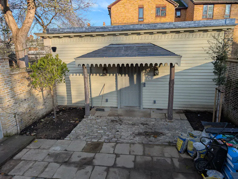 Hidden Camberwell courtyard , Q158 (photo 10)